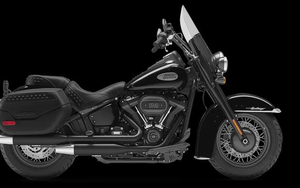 2024 Harley-Davidson Heritage Classic Vivid Black - Black Finish