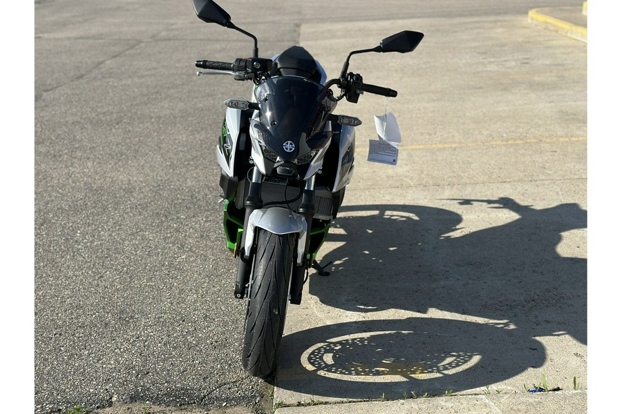 2024 Kawasaki Z7 Hybrid ABS