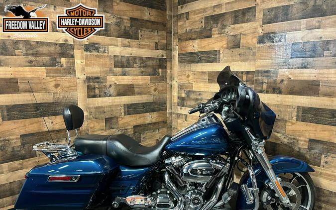 2020 Harley-Davidson® Street Glide® Tahitian Teal FLHX