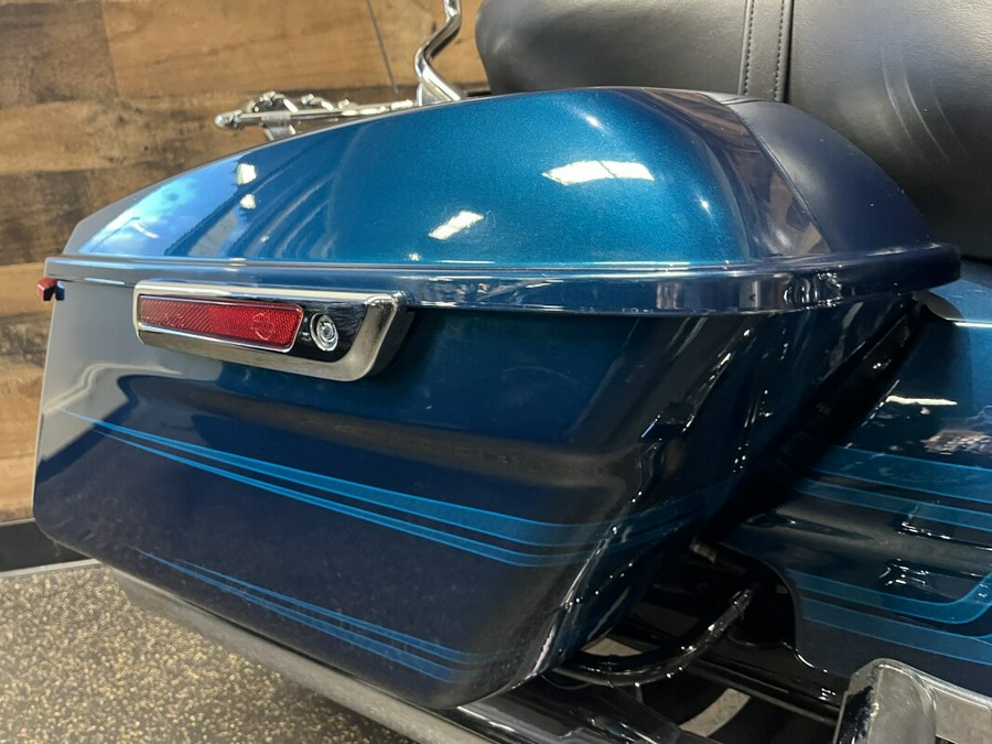 2020 Harley-Davidson® Street Glide® Tahitian Teal FLHX