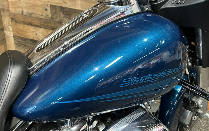 2020 Harley-Davidson® Street Glide® Tahitian Teal FLHX
