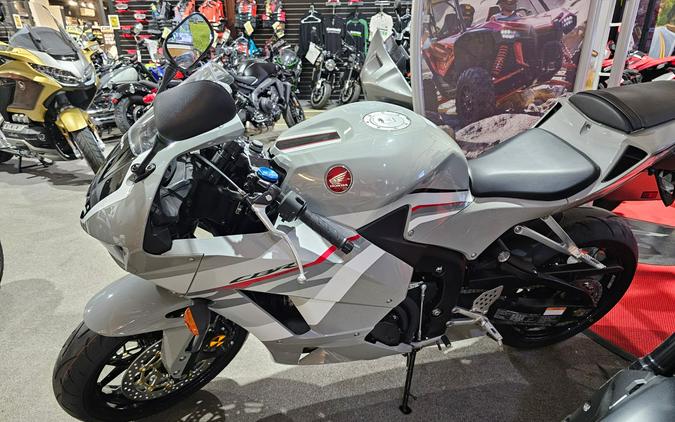 2026 Honda CBR600RR Base