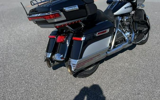 2019 Harley-Davidson® FLTRU - Road Glide® Ultra