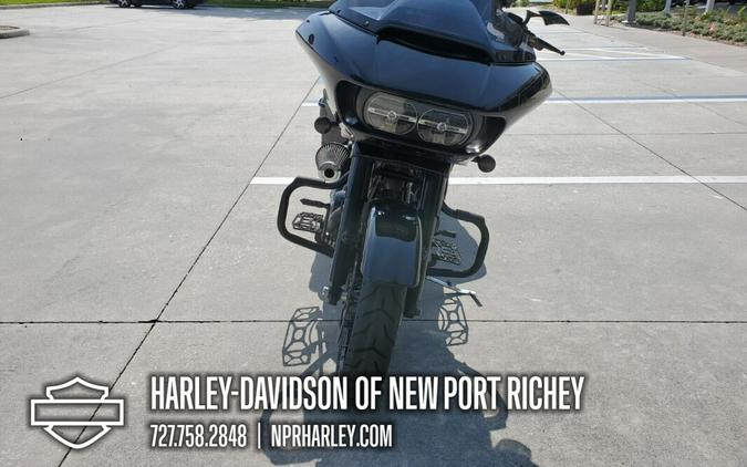 2017 Harley-Davidson® Road Glide® Special