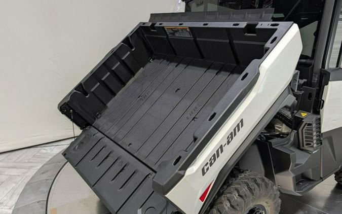 2026 Can-Am Defender Limited HD11