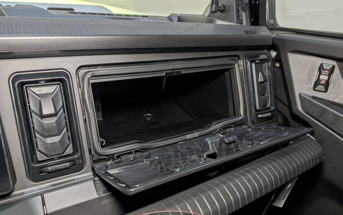 2026 Can-Am Defender Limited HD11