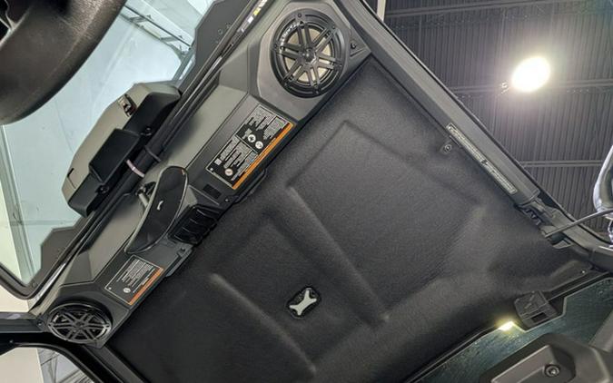 2026 Can-Am Defender Limited HD11