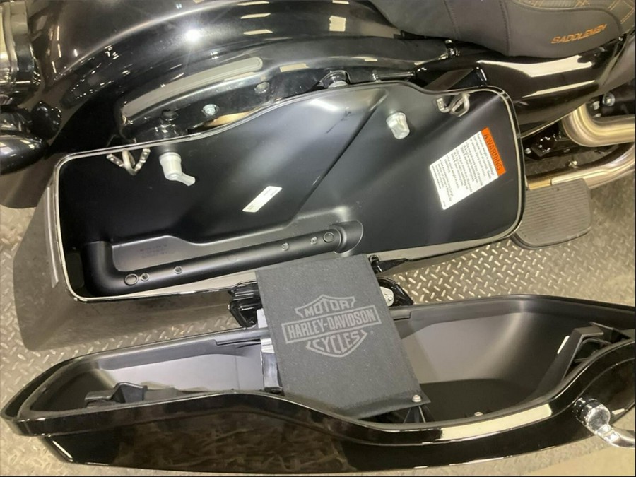 2022 Harley-Davidson Road Glide ST FLTRXST