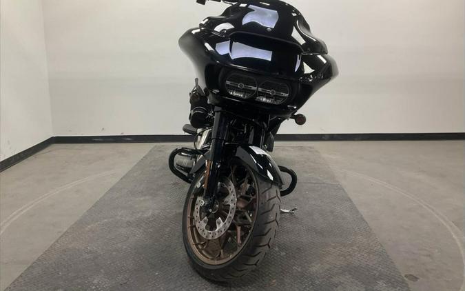 2022 Harley-Davidson Road Glide ST Vivid Black
