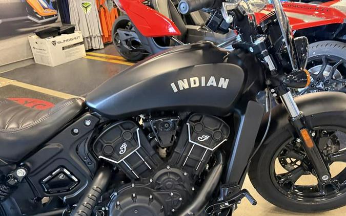 2020 Indian Motorcycle® Scout® Bobber Sixty ABS Thunder Black Smoke