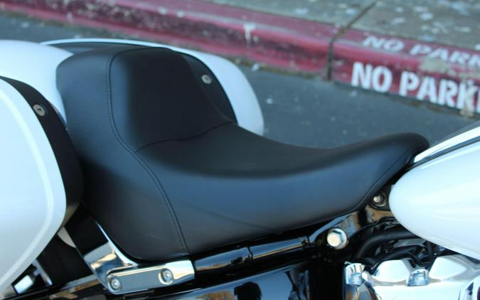 2026 Harley-Davidson® Low Rider® ST WHITE ONYX PRL