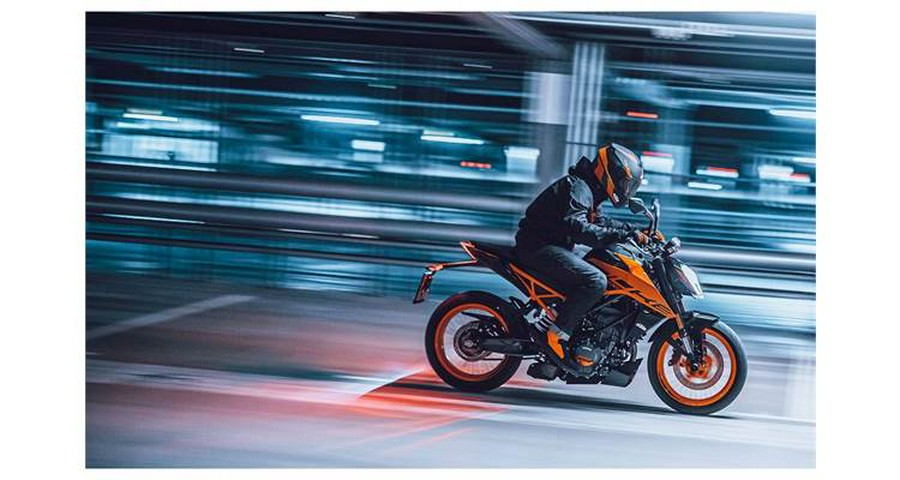 2021 KTM 200 DUKE