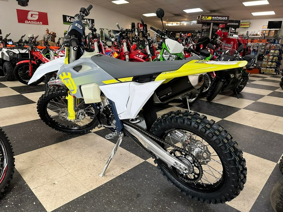 2024 Husqvarna Motorcycles FX 350