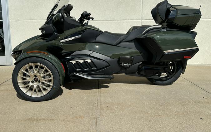 2023 Can-Am SPYDER RT SEA TO SKY