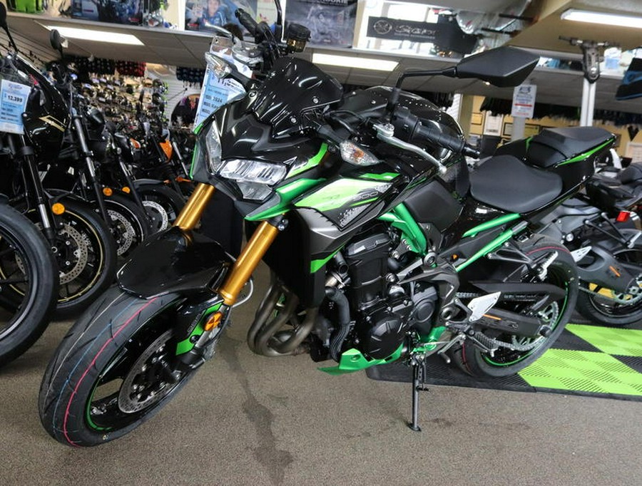 2024 Kawasaki Z900 SE ABS