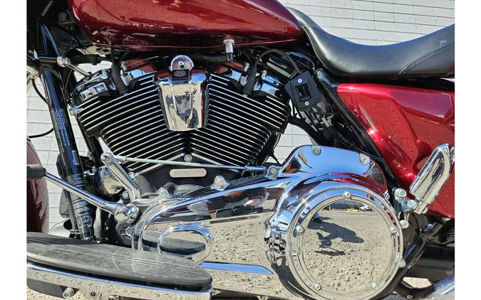 2017 Harley-Davidson® FLHXS Street Glide Special