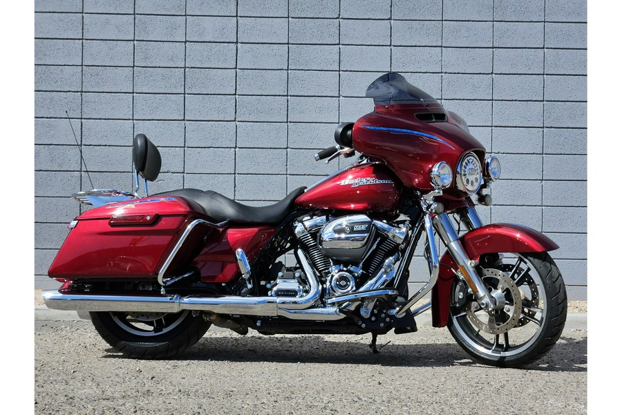 2017 Harley-Davidson® FLHXS Street Glide Special