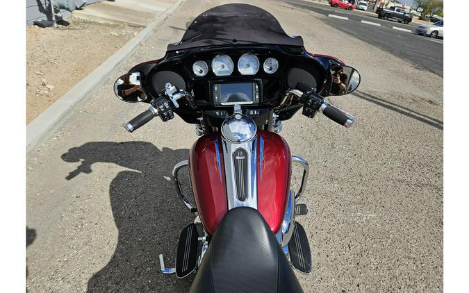 2017 Harley-Davidson® FLHXS Street Glide Special