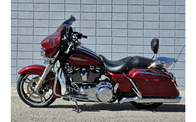 2017 Harley-Davidson® FLHXS Street Glide Special