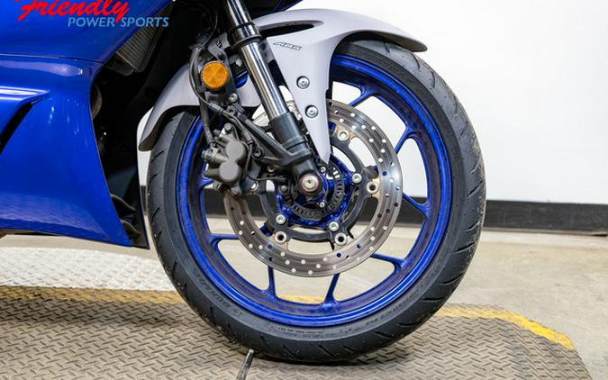 2021 Yamaha YZF R3 R3 Monster Energy Yamaha MotoGP Edition