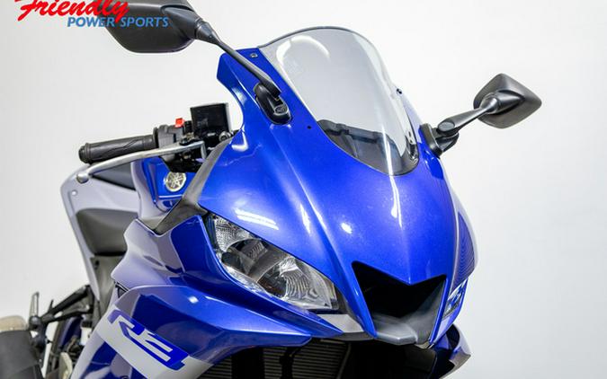 2021 Yamaha YZF R3 R3 Monster Energy Yamaha MotoGP Edition