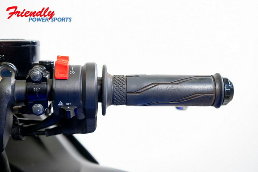 2021 Yamaha YZF R3 R3 Monster Energy Yamaha MotoGP Edition