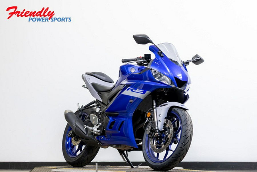 2021 Yamaha YZF R3 R3 Monster Energy Yamaha MotoGP Edition