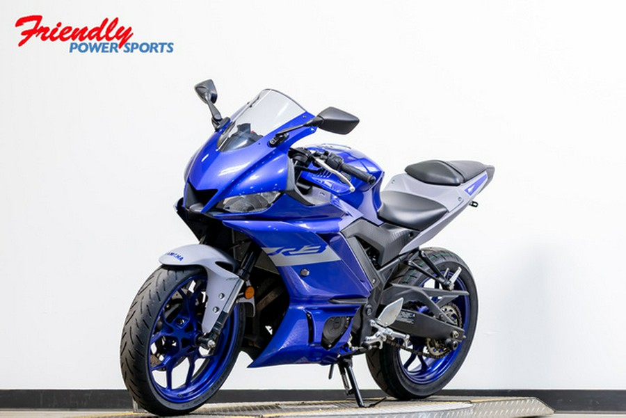 2021 Yamaha YZF R3 R3 Monster Energy Yamaha MotoGP Edition