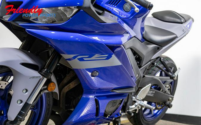 2021 Yamaha YZF R3 R3 Monster Energy Yamaha MotoGP Edition