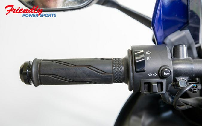 2021 Yamaha YZF R3 R3 Monster Energy Yamaha MotoGP Edition