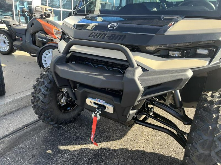 2026 Can-Am® Defender Limited HD11 Desert Tan & Carbon Black