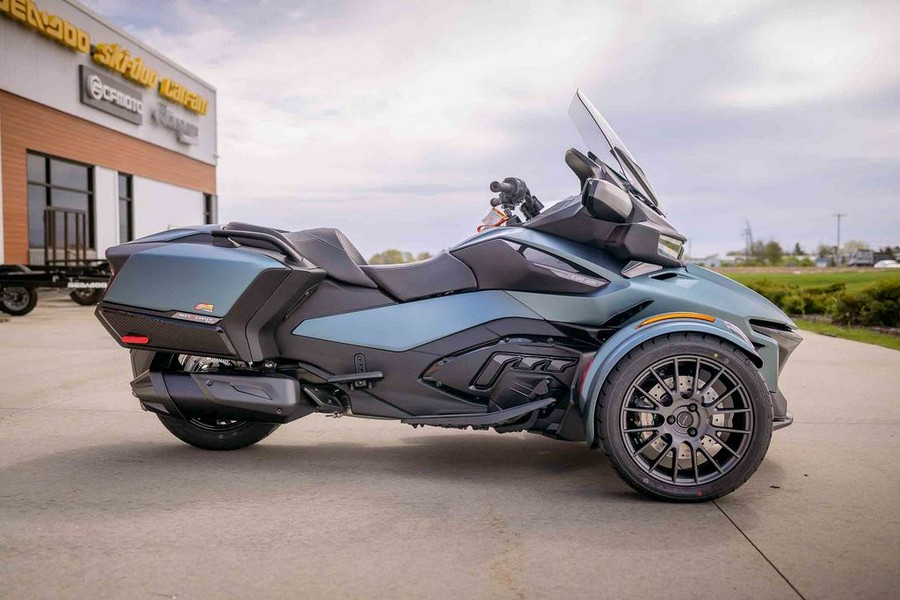 2026 Can-Am® Spyder RT