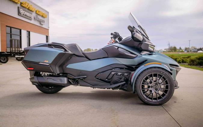 2026 Can-Am® Spyder RT