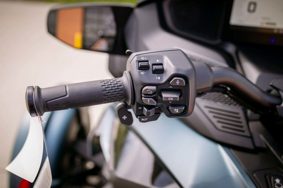 2026 Can-Am® Spyder RT