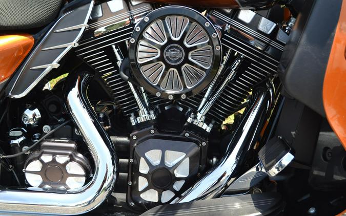 2015 Harley-Davidson® Electra Glide® Ultra Classic® Low - FLHTCUL