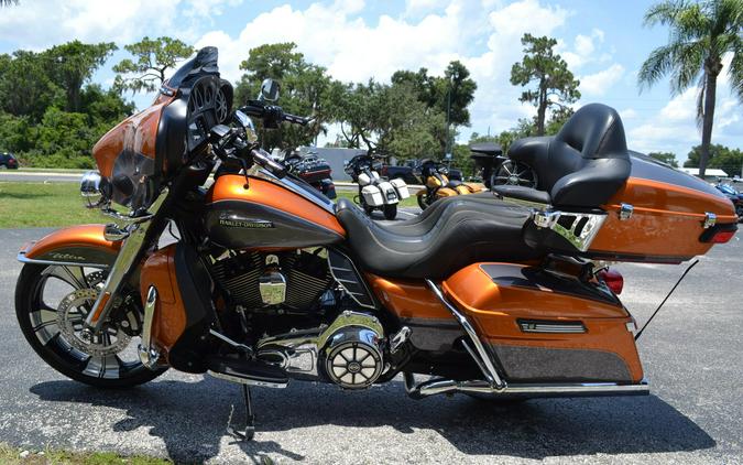 2015 Harley-Davidson® Electra Glide® Ultra Classic® Low - FLHTCUL