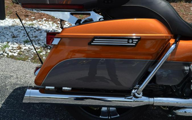 2015 Harley-Davidson® Electra Glide® Ultra Classic® Low - FLHTCUL