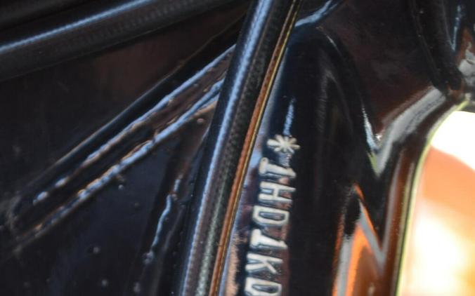 2015 Harley-Davidson® Electra Glide® Ultra Classic® Low - FLHTCUL