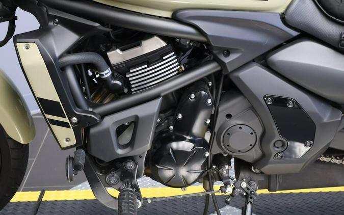 2024 Kawasaki Vulcan® S ABS Pearl Sand Khaki/Ebony