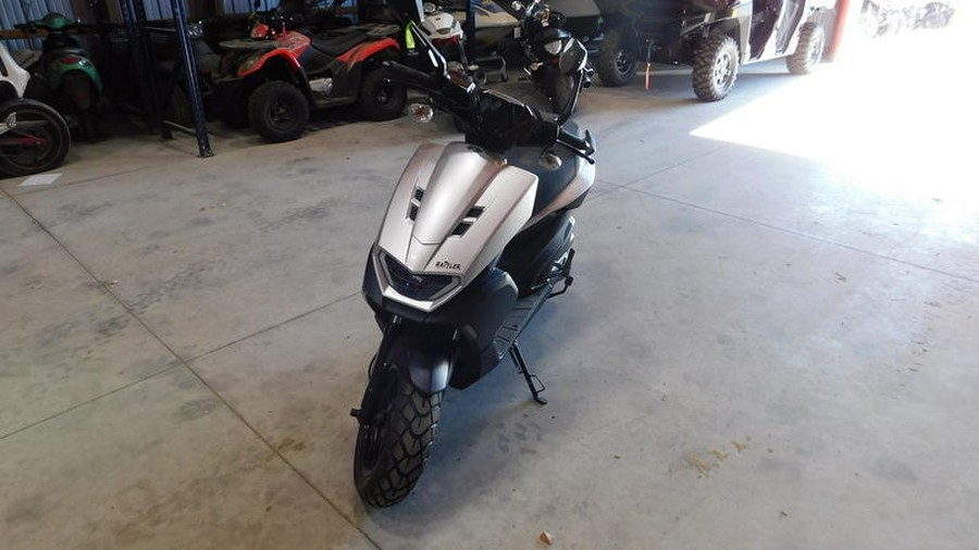 2022 Genuine Scooter Co Rattler 200i