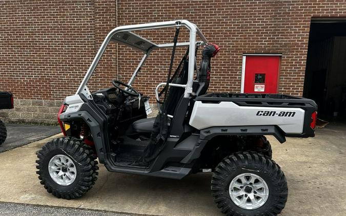 2025 Can-Am Defender X Mr HD10 Hyper Silver & Legion Red