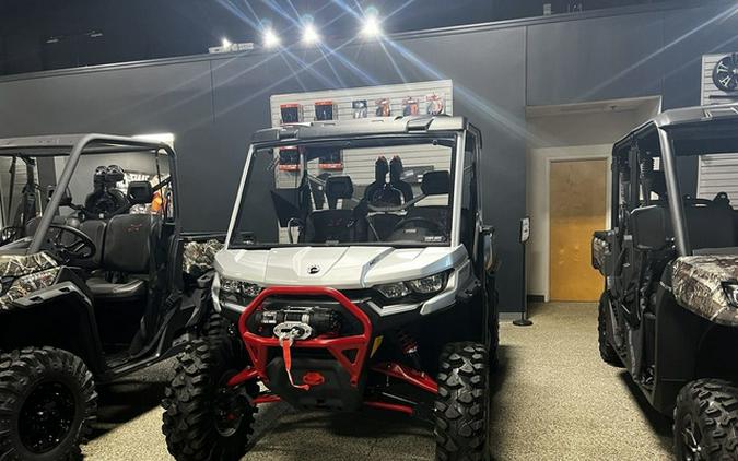 2025 Can-Am Defender X Mr HD10 Hyper Silver & Legion Red