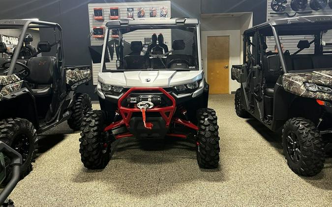 2025 Can-Am Defender X Mr HD10 Hyper Silver & Legion Red