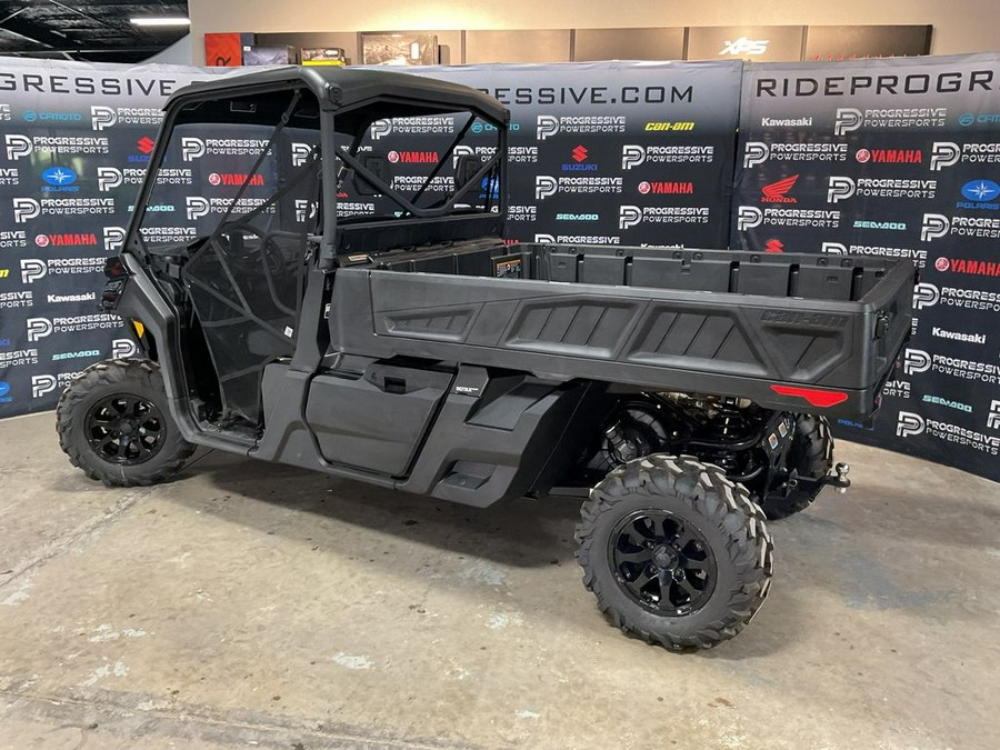 2026 Can-Am® Defender PRO XT HD10