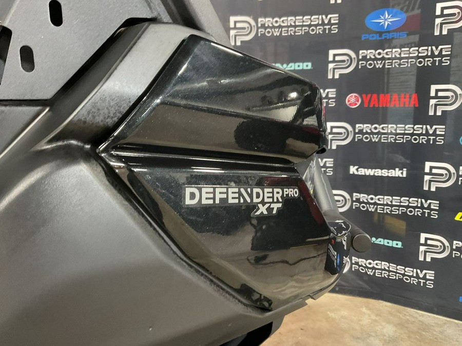 2026 Can-Am® Defender PRO XT HD10