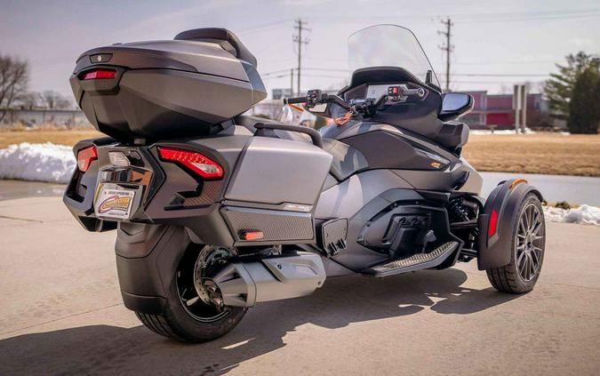 2026 Can-Am® Spyder RT Limited Dark