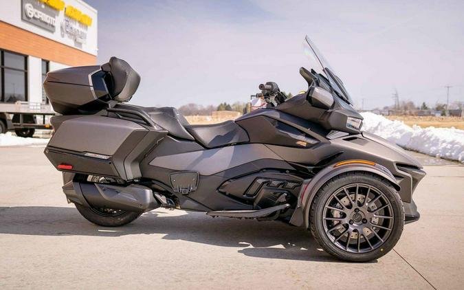 2026 Can-Am® Spyder RT Limited Dark