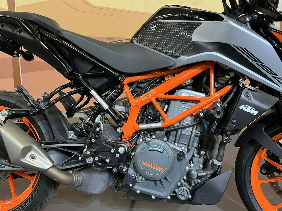 2021 KTM 390 Duke