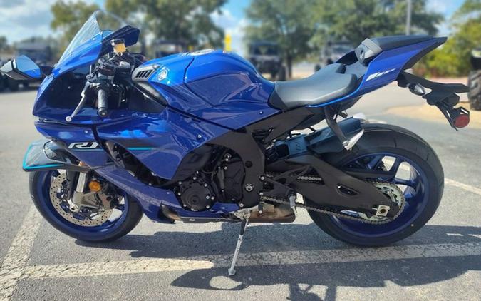 2026 Yamaha YZF R1
