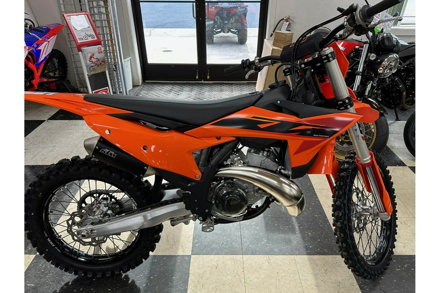 2025 KTM SX 300